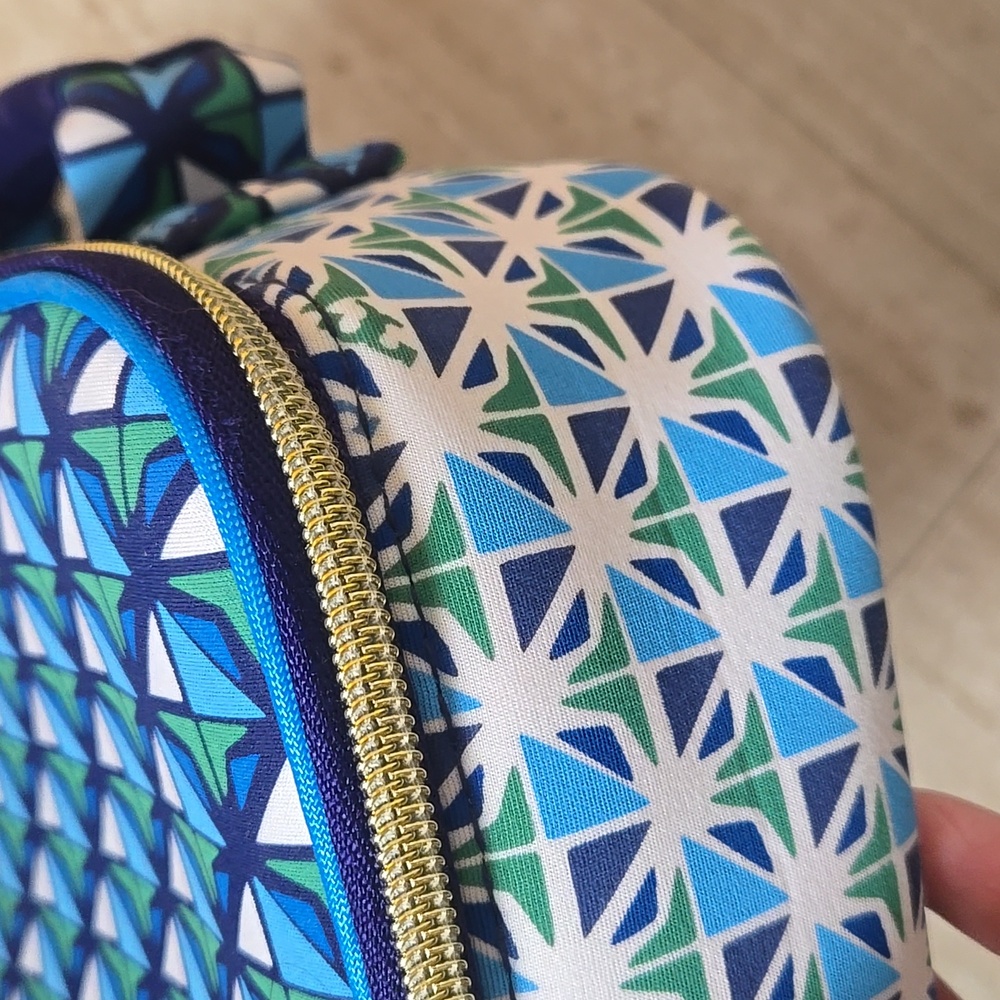 Tory Burch Stylish & Versatile Insulated Zipper Lunch Box/Cosmetic Case - Picture 7 of 11